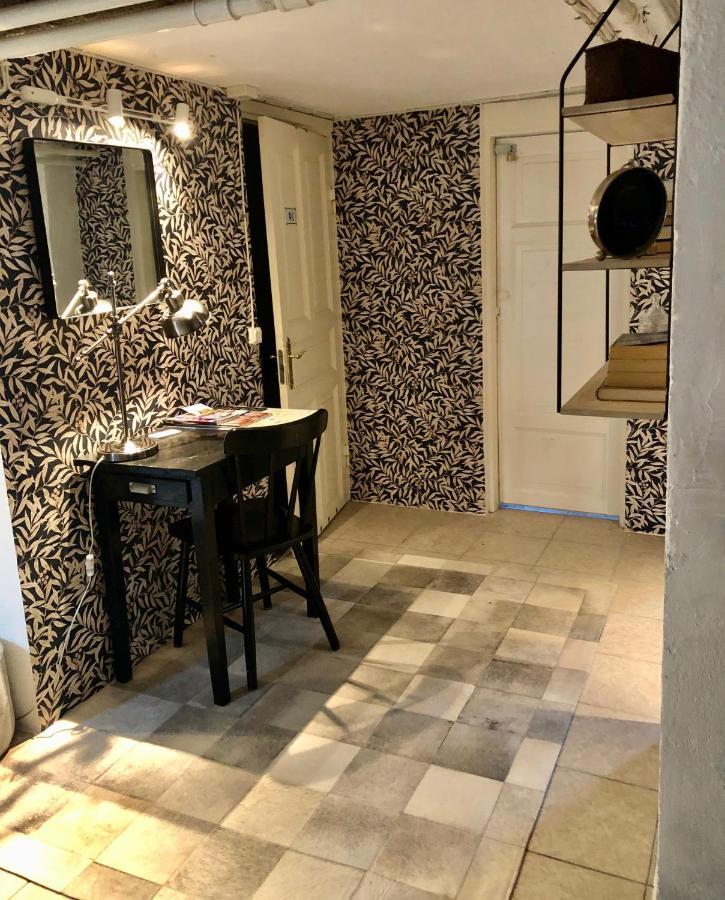Suite Apartment With Garden And All Amenities Malmo Ngoại thất bức ảnh