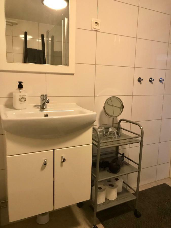 Suite Apartment With Garden And All Amenities Malmo Ngoại thất bức ảnh